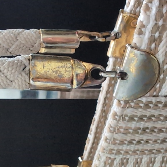 VGT, Fiona Italian Straw Woven Women's Handbag with Rope Handles. - Picture 7 of 16